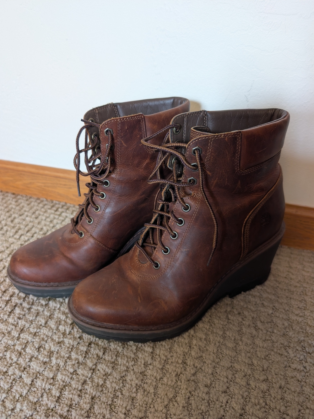 Timberland Brown Leather Lace-Up Wedge Ankle Boots 9.5